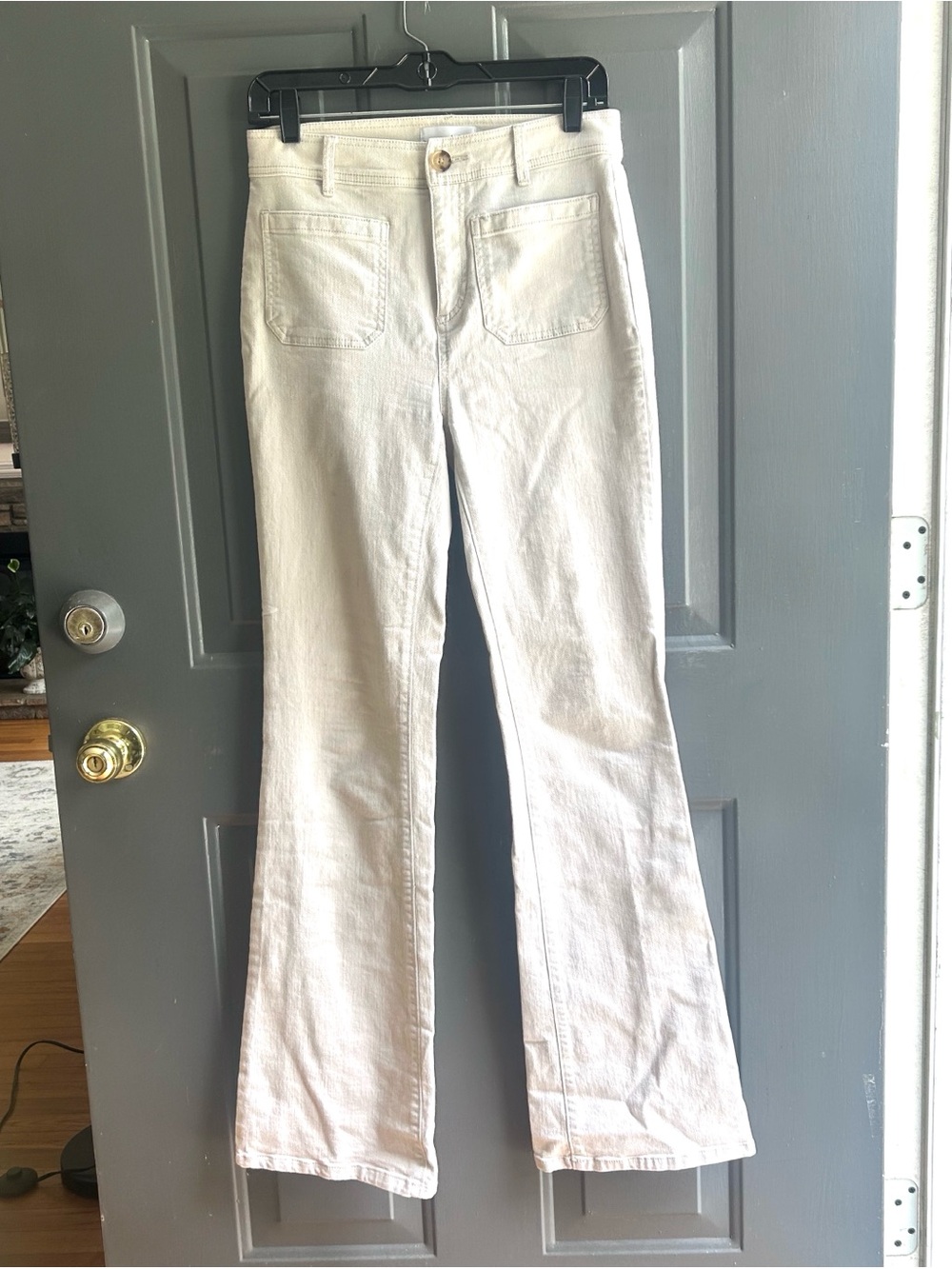 LOFT High Rise White Flare Jeans 26 size 2